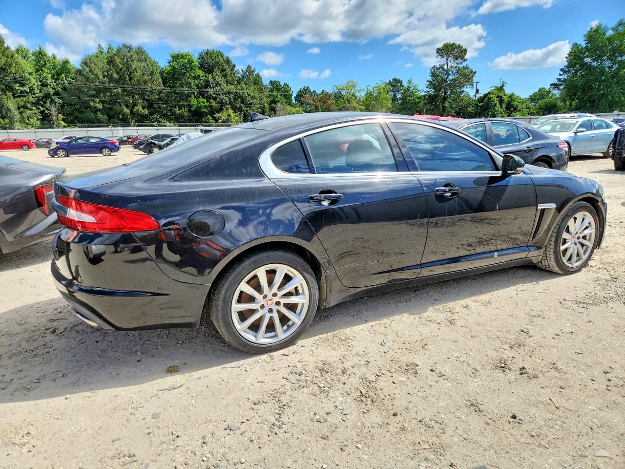 2015 Jaguar Xf Черный vin: SAJWA0FS5FPU50762