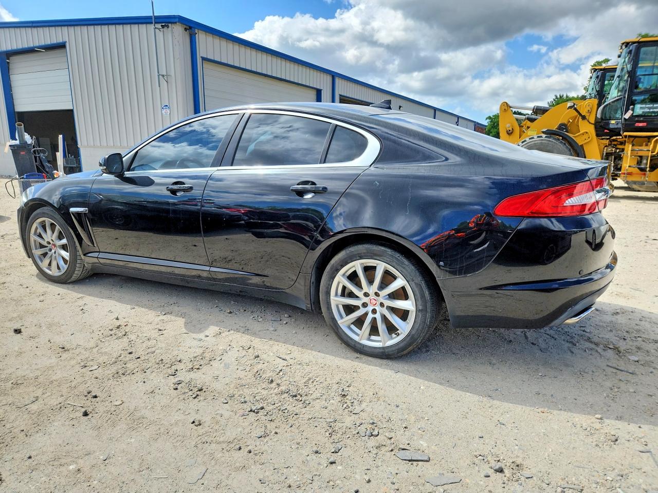 2015 Jaguar Xf Черный vin: SAJWA0FS5FPU50762