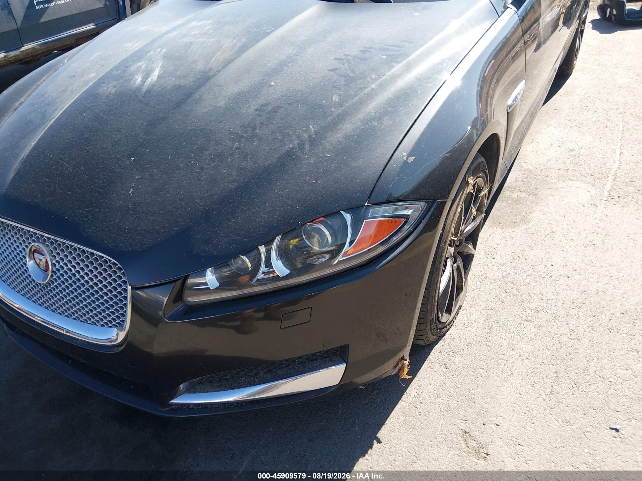 2015 Jaguar Xf 2.0t Premium Black vin: SAJWA0FS8FPU60492