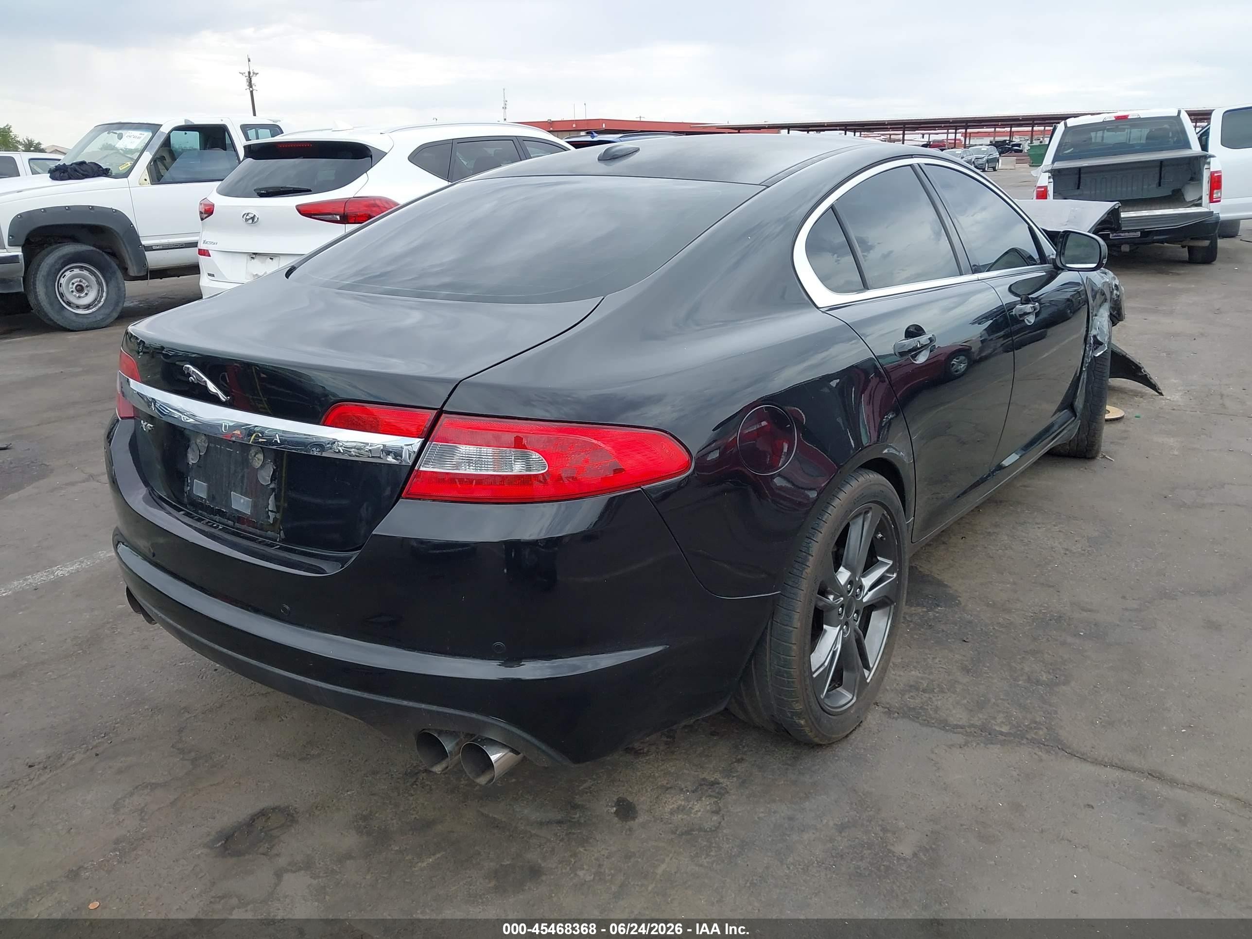 2010 Jaguar Xf Premium Black vin: SAJWA0GB1ALR52666
