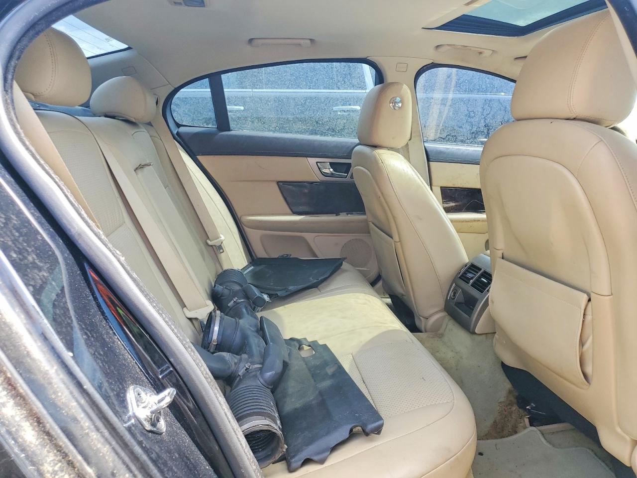 2011 Jaguar Xf Premium Black vin: SAJWA0GB1BLS06896