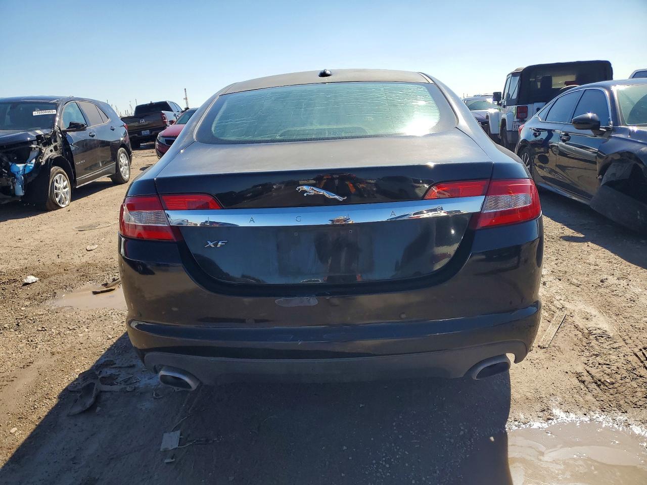 2010 Jaguar Xf Premium Black vin: SAJWA0GB7ALR73604