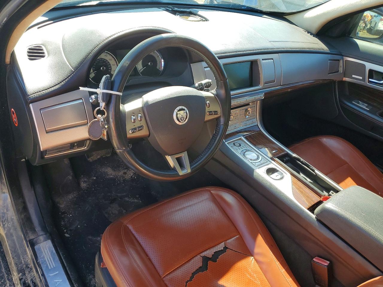 2010 Jaguar Xf Premium Black vin: SAJWA0GB7ALR73604