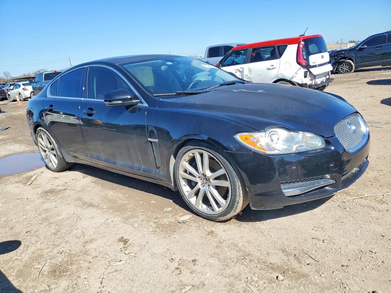 2010 Jaguar Xf Premium Black vin: SAJWA0GB7ALR73604