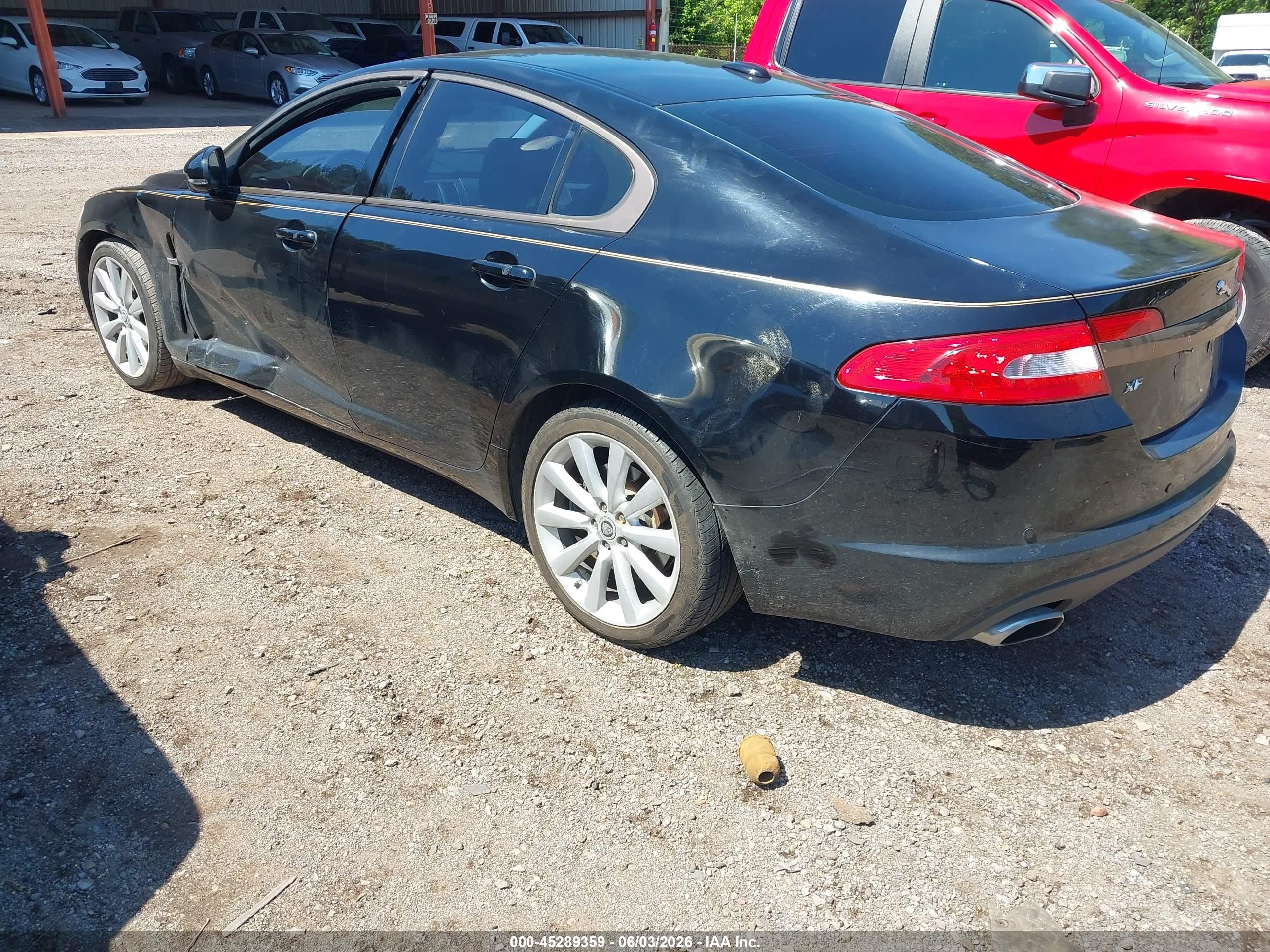 2010 Jaguar Xf Premium Black vin: SAJWA0GB9ALR75273