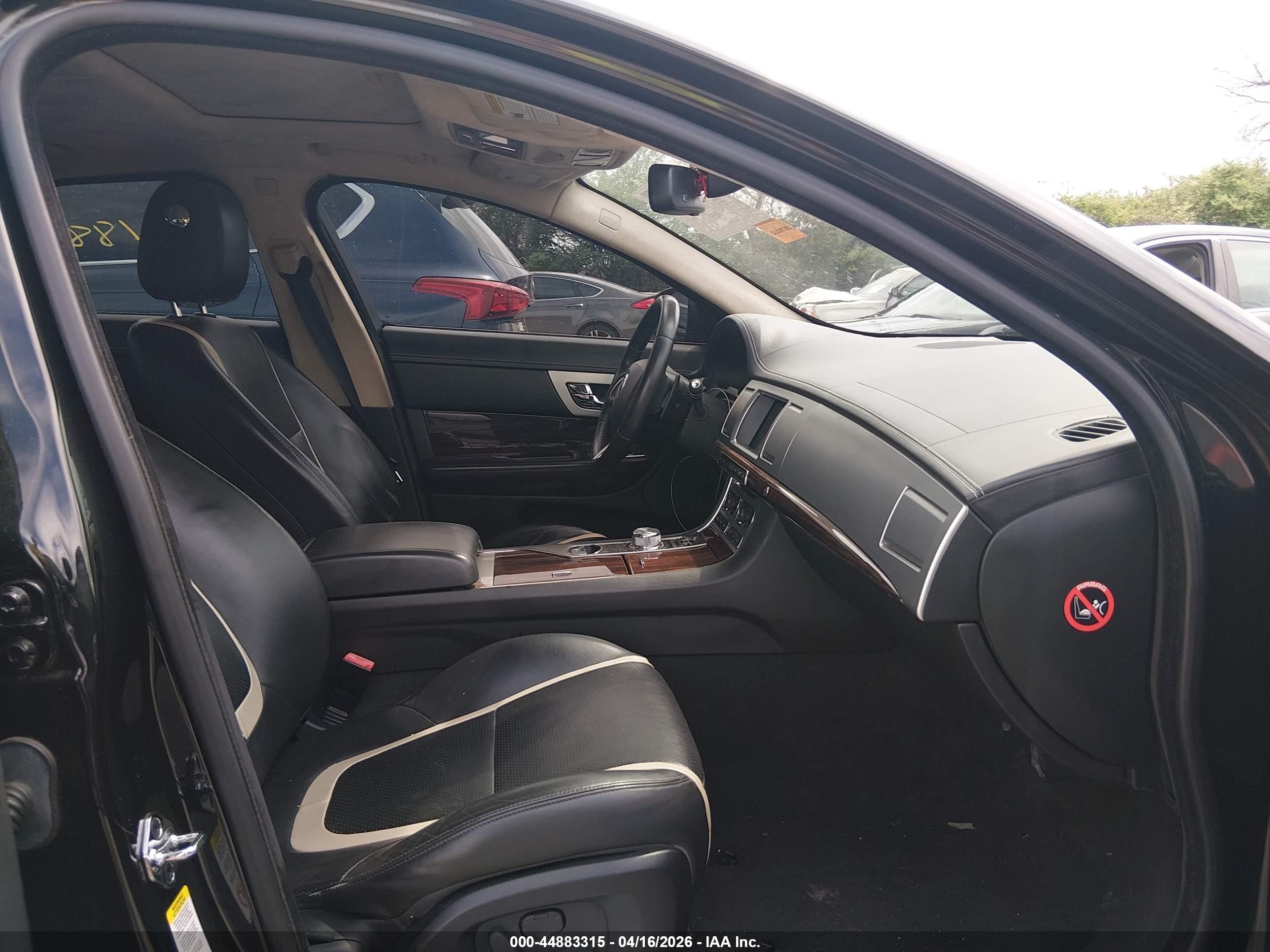 2012 Jaguar Xf Portfolio Black vin: SAJWA0HB4CLS40444