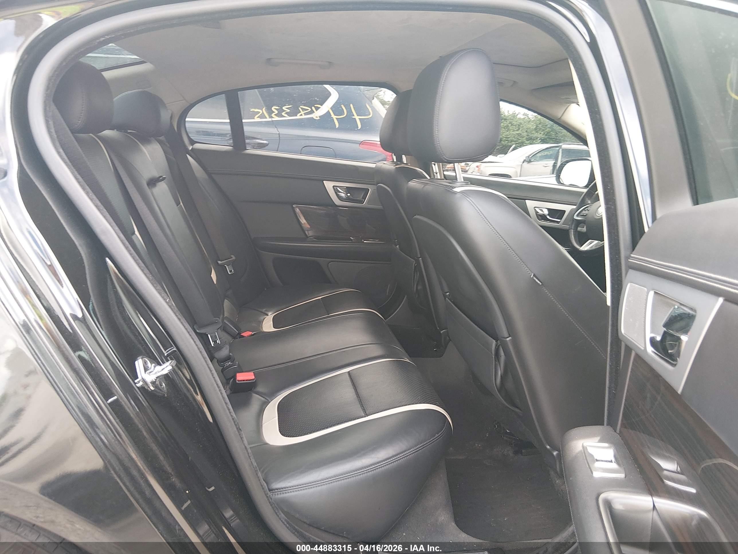 2012 Jaguar Xf Portfolio Black vin: SAJWA0HB4CLS40444
