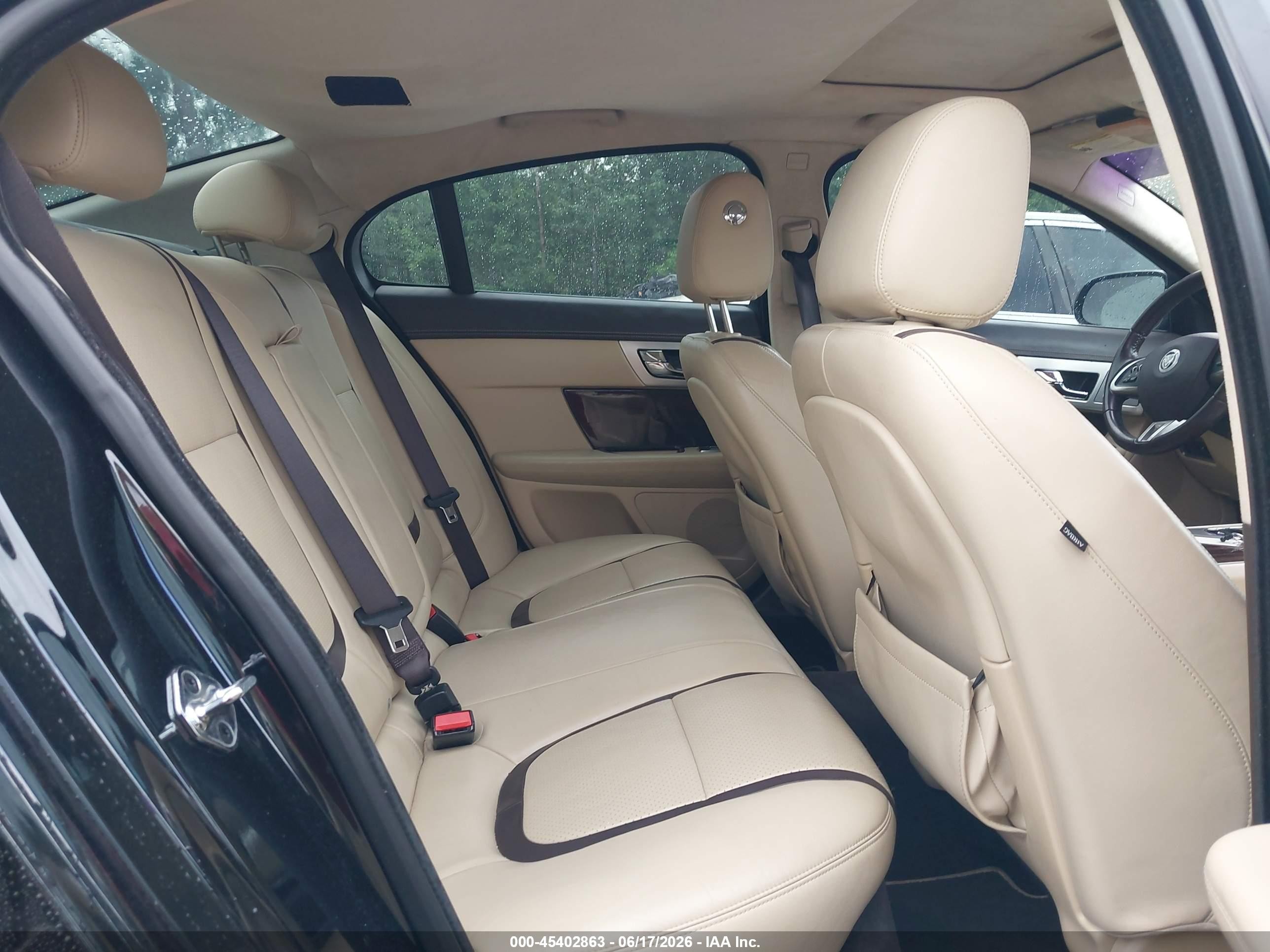 2012 Jaguar Xf Portfolio Black vin: SAJWA0HB6CLS44818
