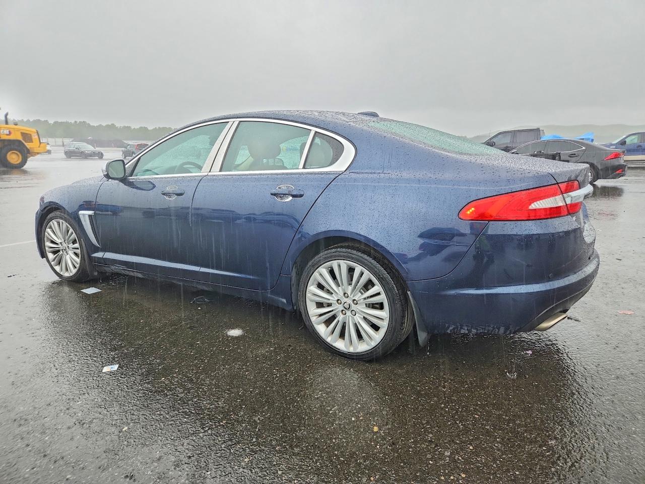 2012 Jaguar Xf Portfolio Blue vin: SAJWA0HB9CLS40181