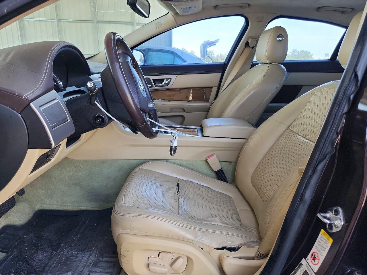 2011 Jaguar Xf Supercharged Burgundy vin: SAJWA0HE0BMR87302
