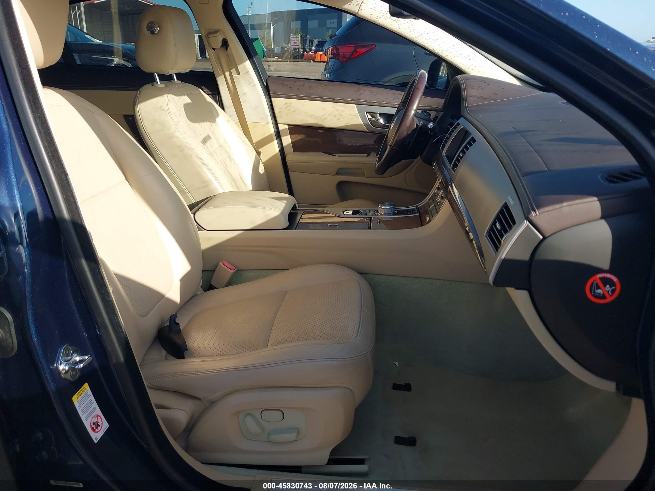 2010 Jaguar Xf Supercharged Dark Blue vin: SAJWA0HE8AMR61819