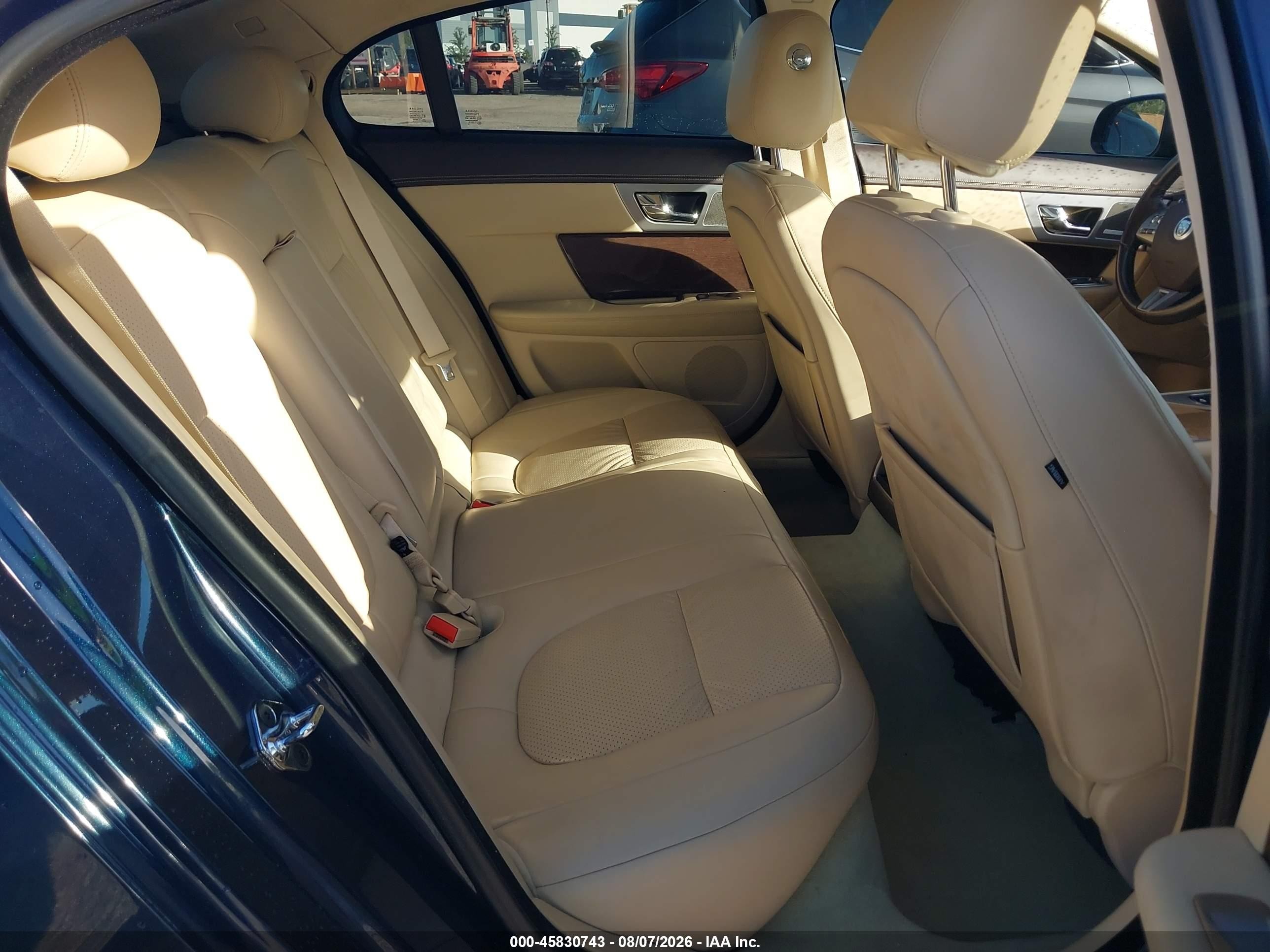 2010 Jaguar Xf Supercharged Dark Blue vin: SAJWA0HE8AMR61819
