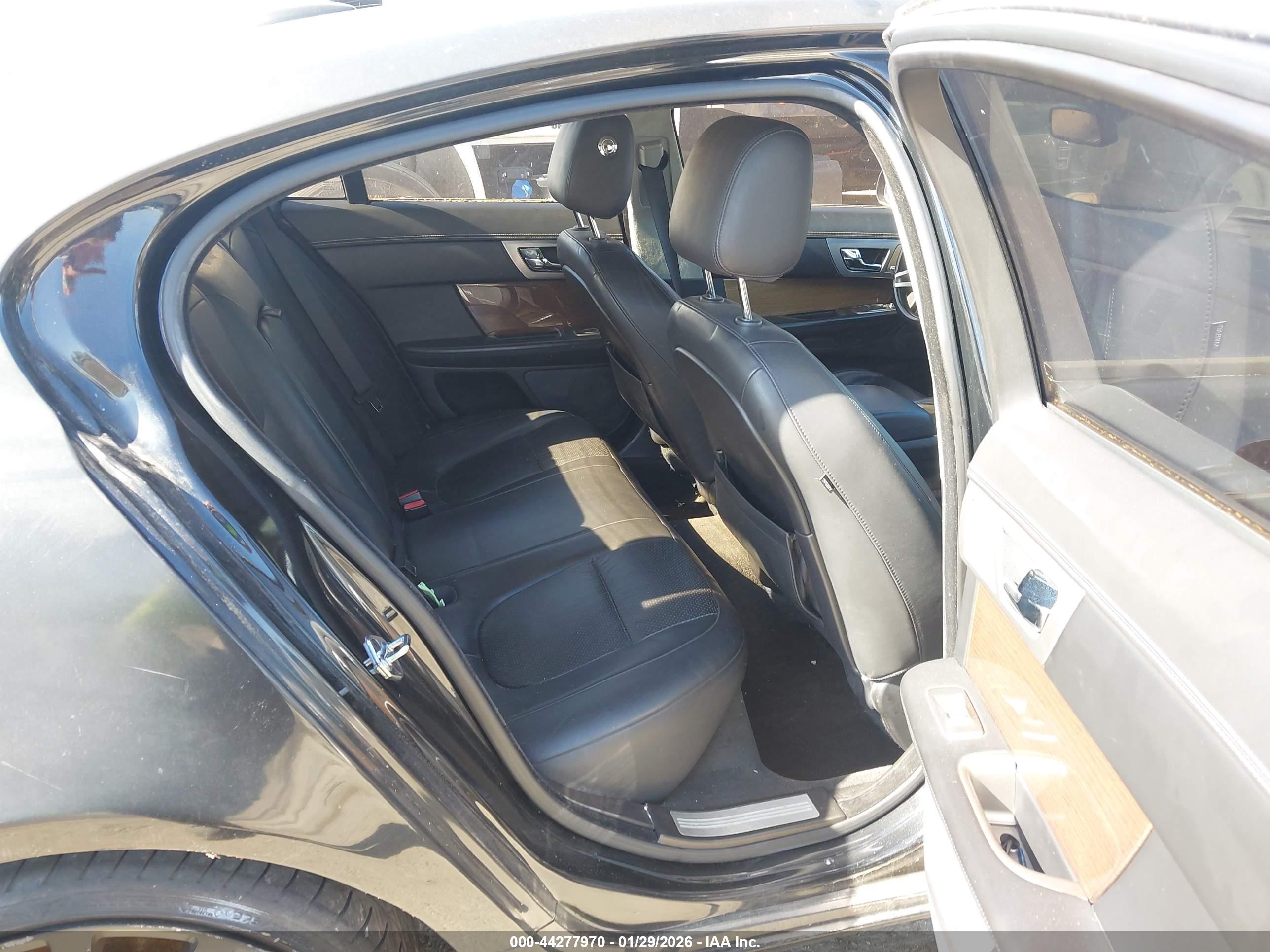 2010 Jaguar Xf Supercharged Black vin: SAJWA0HEXAMR77665