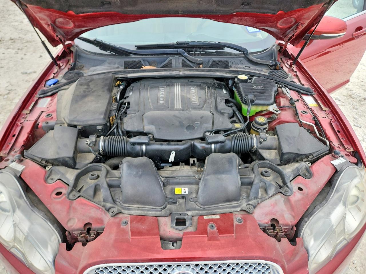 2010 Jaguar Xf Supercharged Maroon vin: SAJWA0HEXAMR77701
