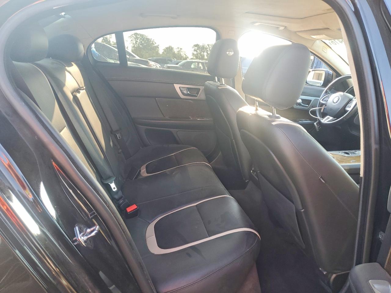 2015 Jaguar Xf Supercharged Black vin: SAJWA0HP2FMU46906