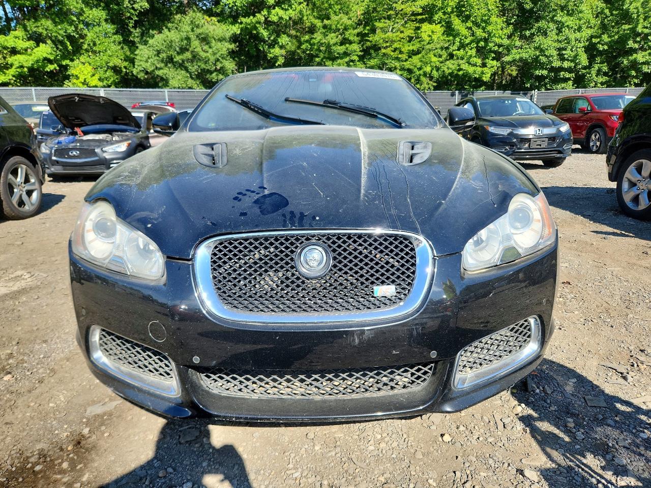 2011 Jaguar Xf R Black vin: SAJWA0JC3BMS02117