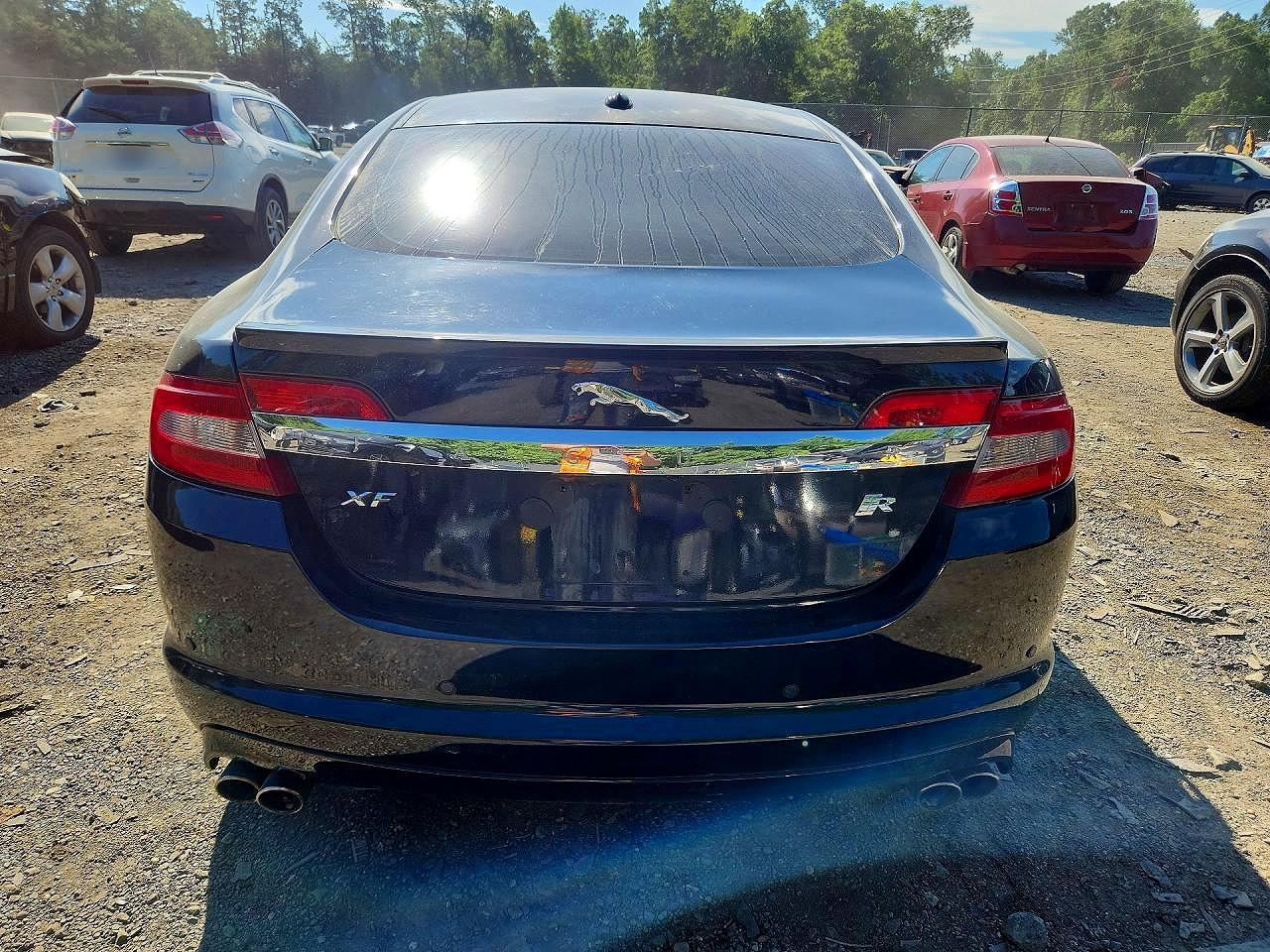 2011 Jaguar Xf R Black vin: SAJWA0JC3BMS02117