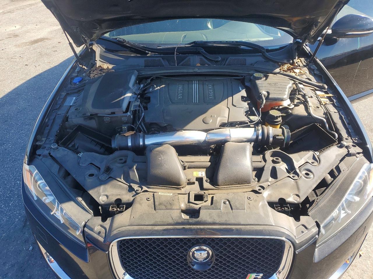 2013 Jaguar Xf R Black vin: SAJWA0JC8DMS69198