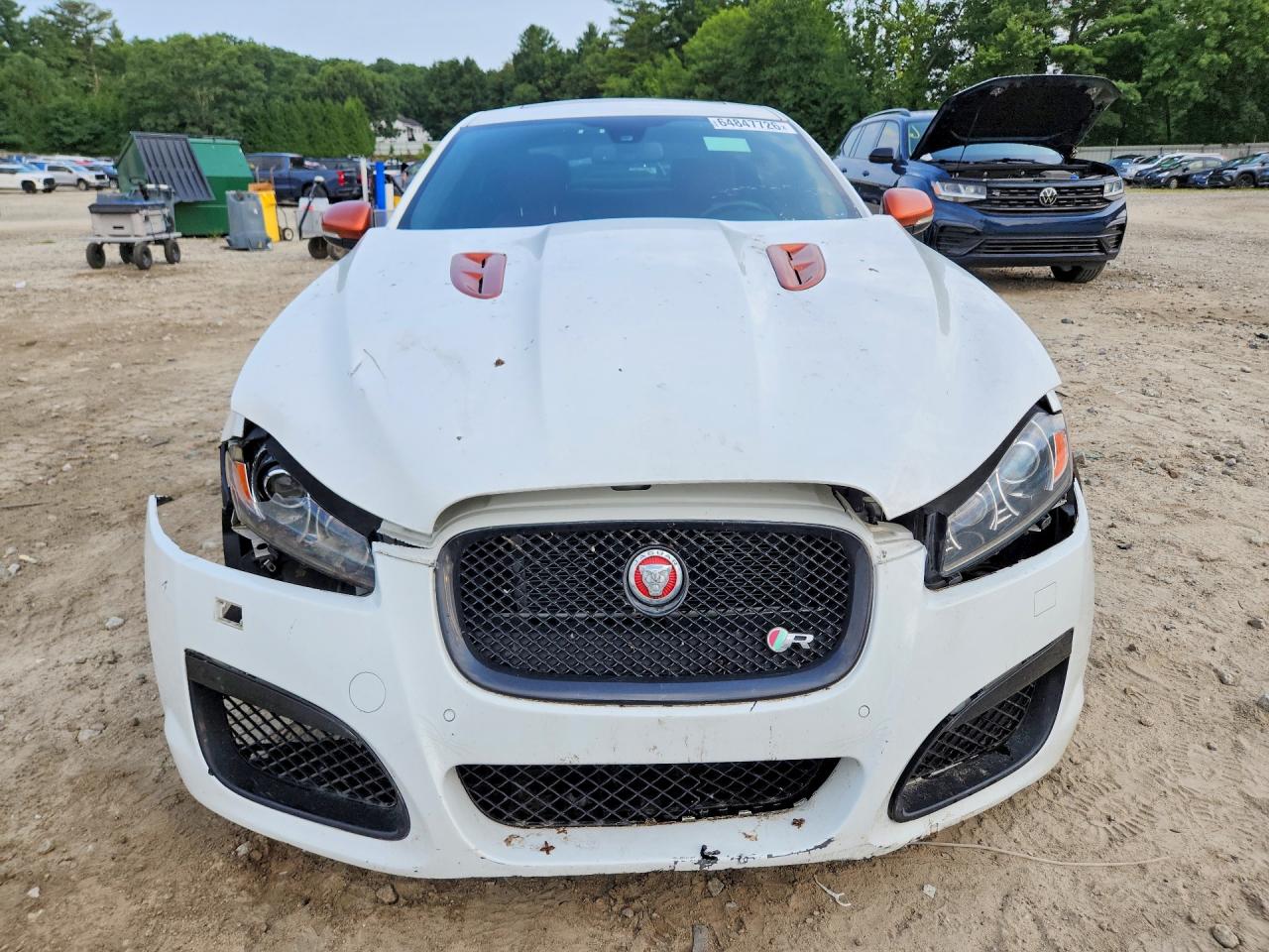 2014 Jaguar Xf R White vin: SAJWA0JHXEMU12701