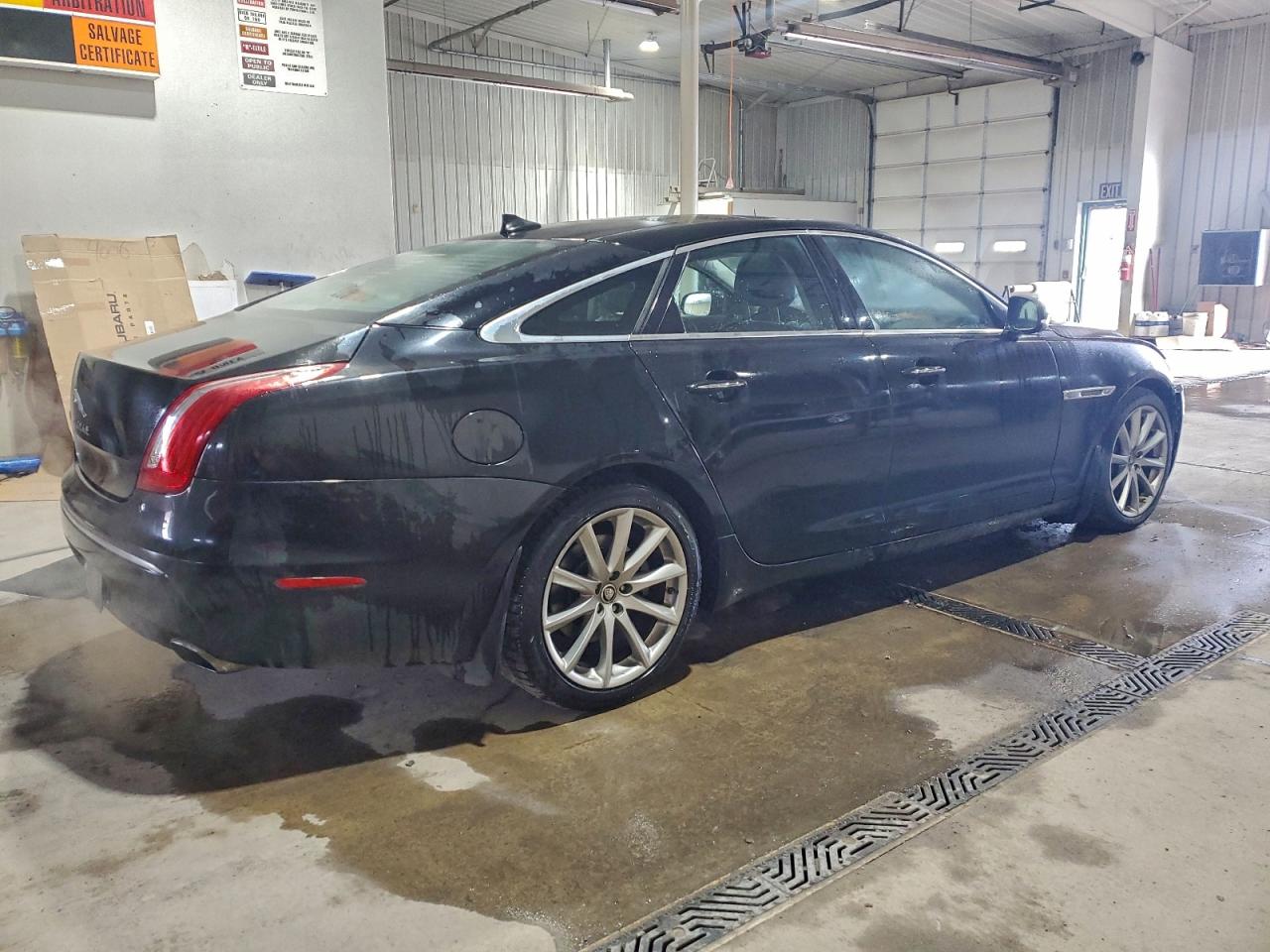 2013 Jaguar Xj Black vin: SAJWA1C71D8V41251