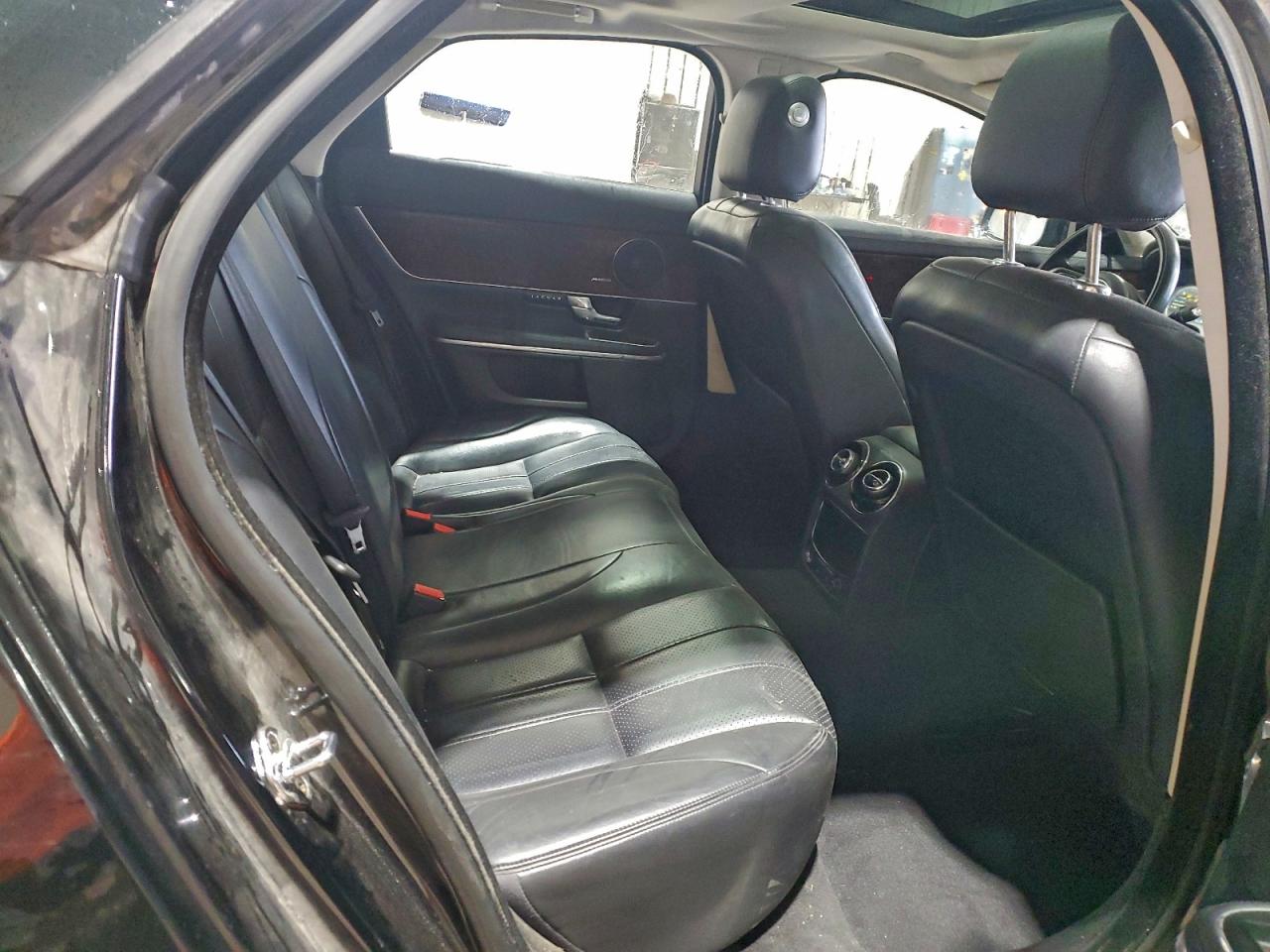 2013 Jaguar Xj Black vin: SAJWA1C71D8V41251