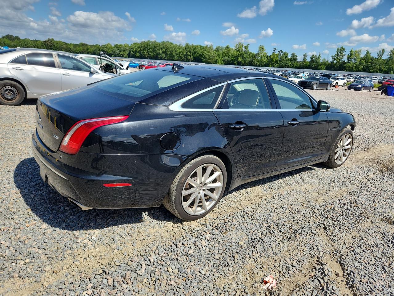2013 Jaguar Xj Black vin: SAJWA1C71D8V44554