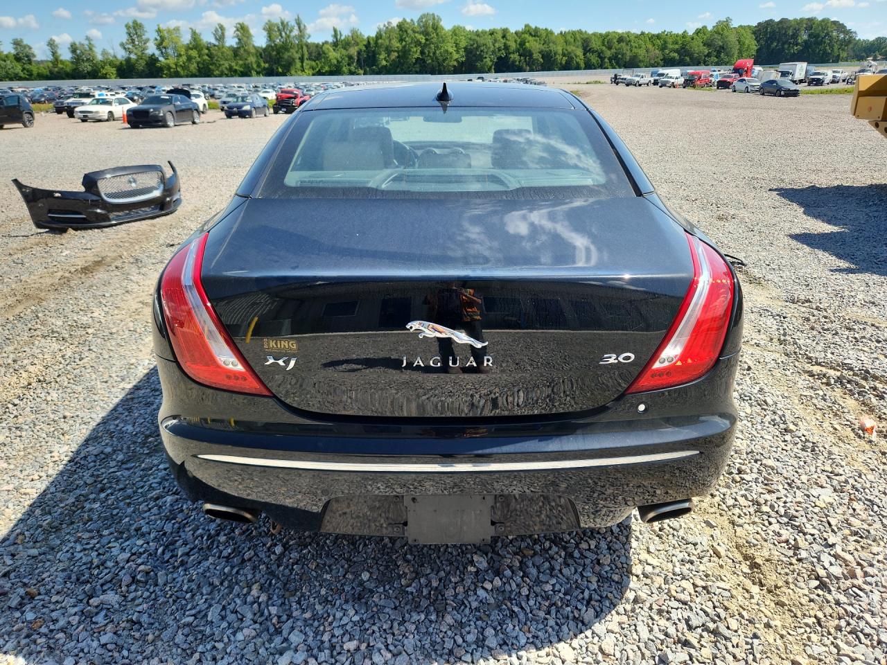 2013 Jaguar Xj Black vin: SAJWA1C71D8V44554