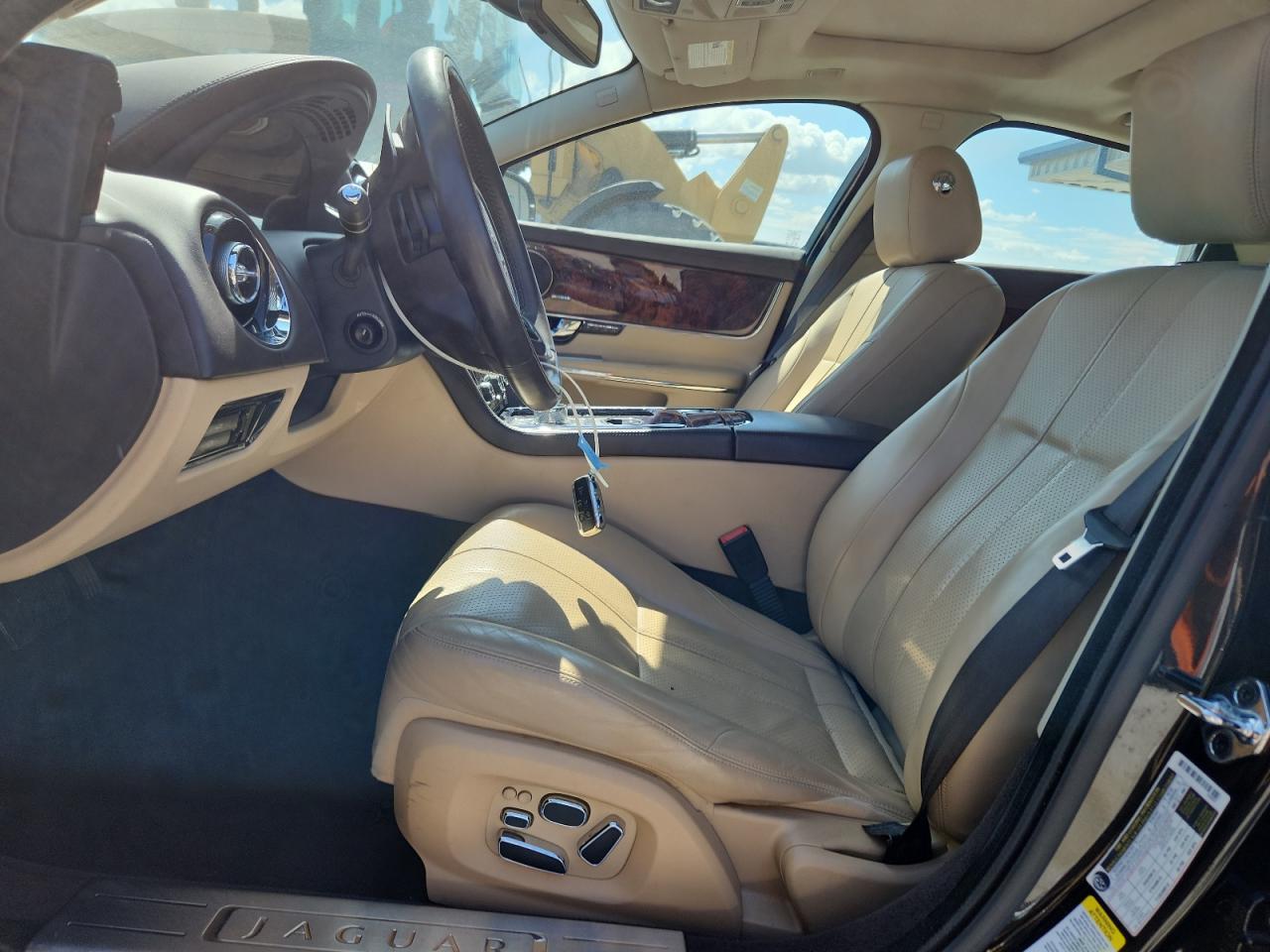 2013 Jaguar Xj Black vin: SAJWA1C71D8V44554