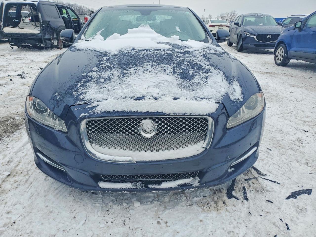 2013 Jaguar Xj Blue vin: SAJWA1C72D8V39864