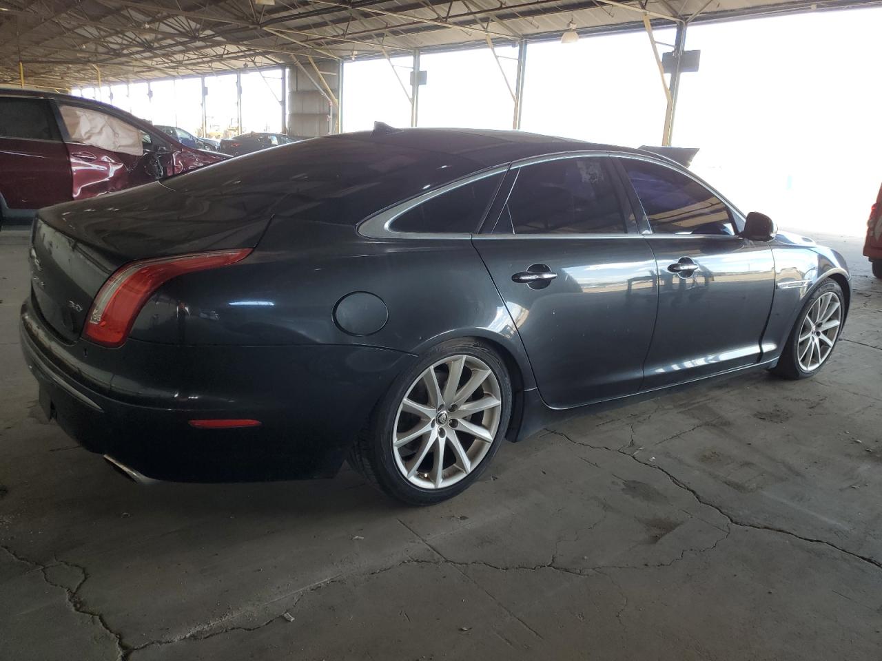 2013 Jaguar Xj Charcoal vin: SAJWA1C73D8V40604
