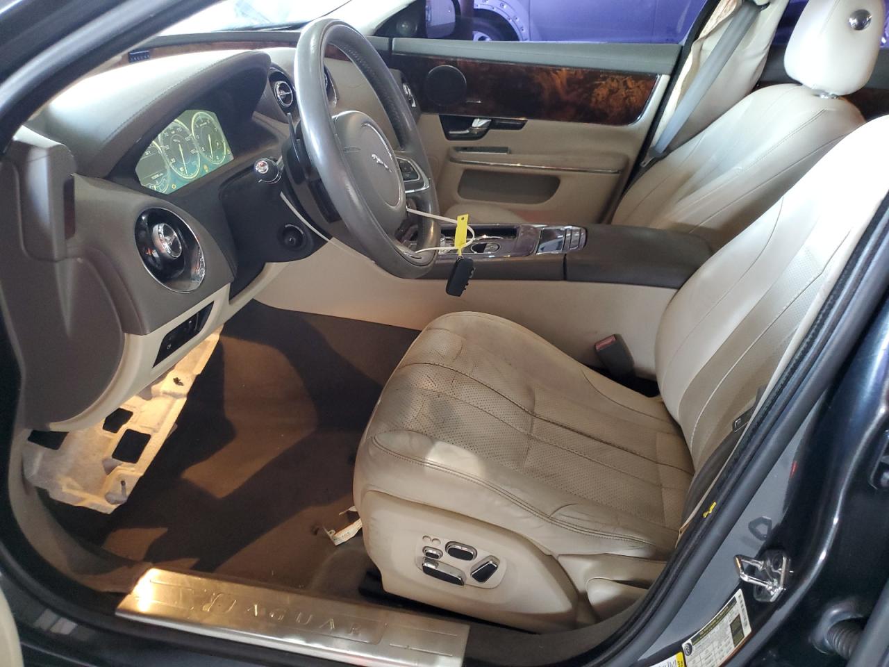 2013 Jaguar Xj Charcoal vin: SAJWA1C73D8V40604
