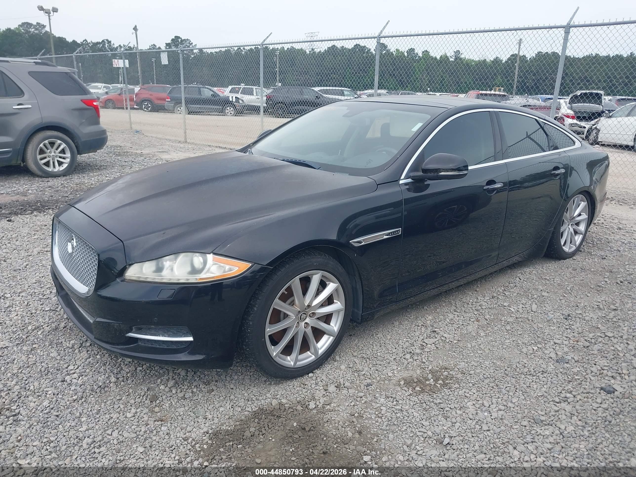 2013 Jaguar Xj   Black vin: SAJWA1C73D8V52042