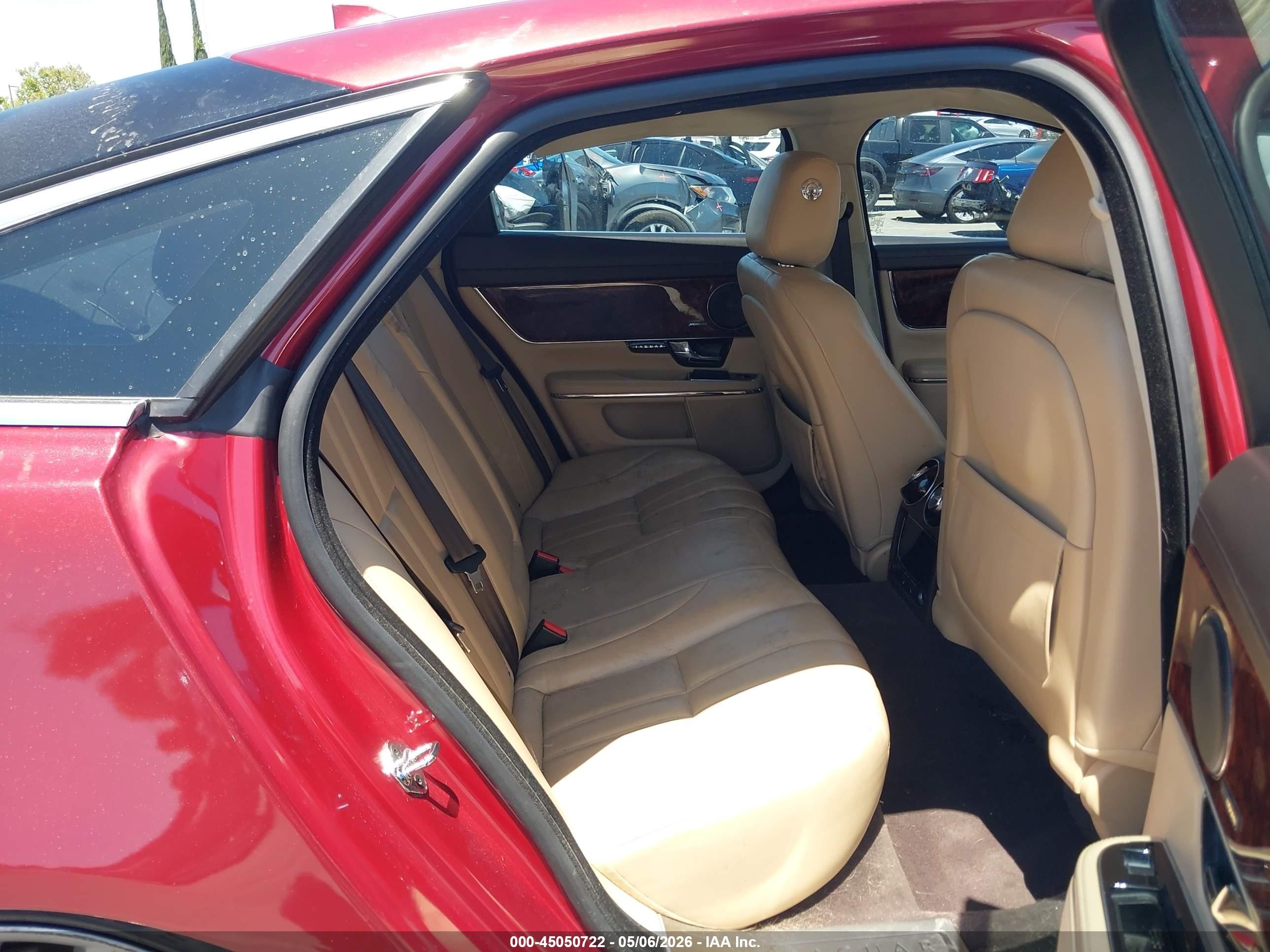 2013 Jaguar Xj   Бордовый vin: SAJWA1C77D8V43117