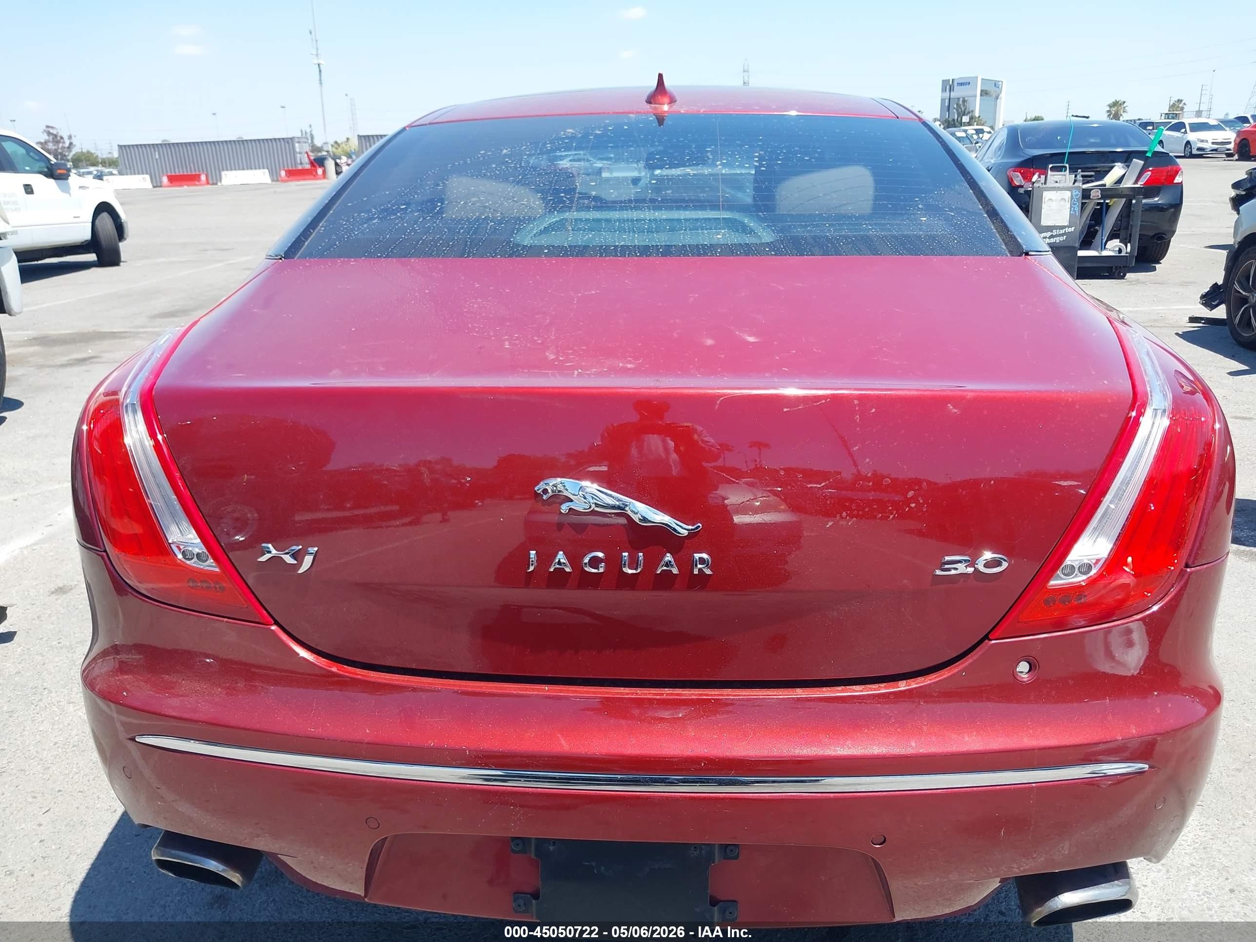 2013 Jaguar Xj   Бордовый vin: SAJWA1C77D8V43117
