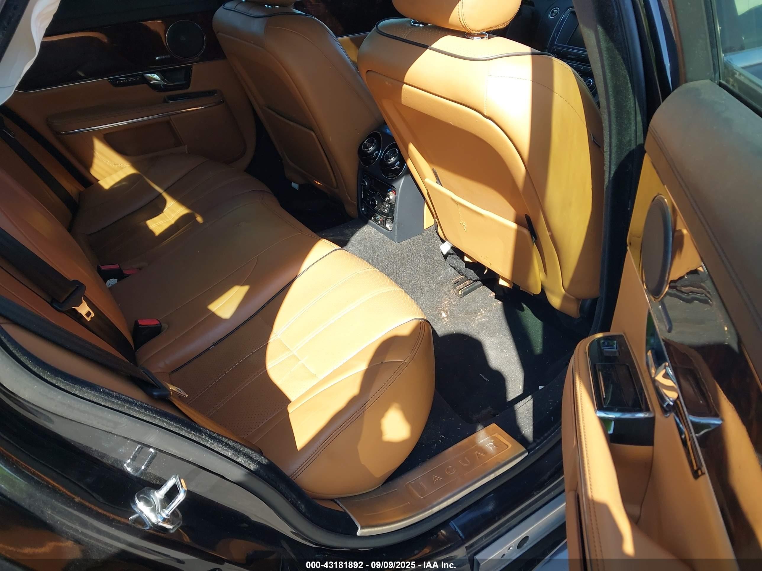 2013 Jaguar Xj   Black vin: SAJWA1C78D8V41358