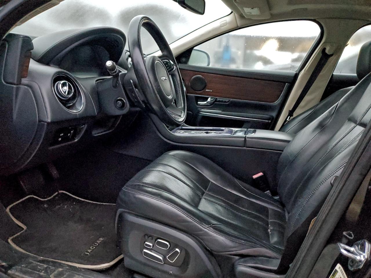 2013 Jaguar Xj Black vin: SAJWA1C78D8V44695
