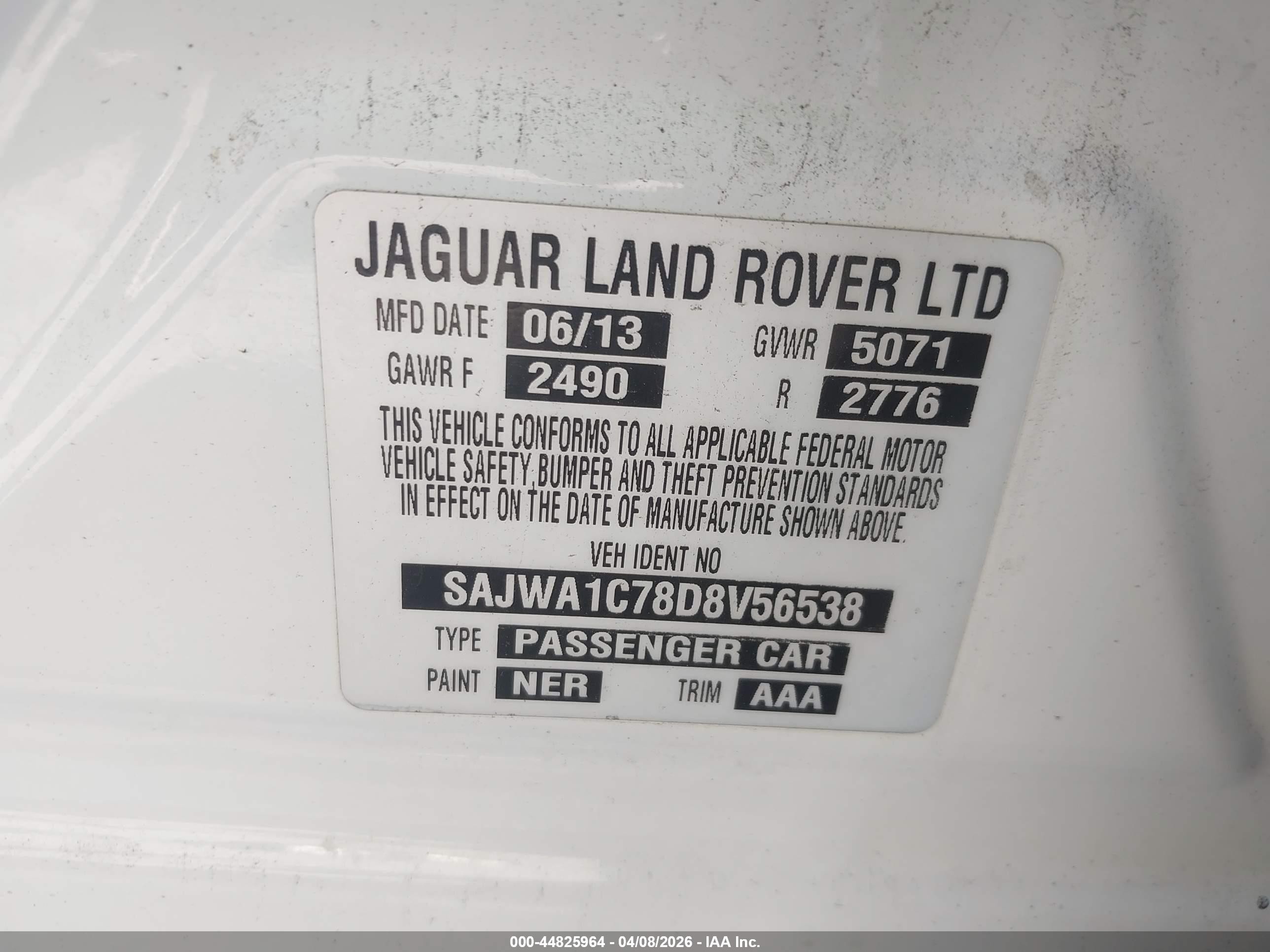 2013 Jaguar Xj White vin: SAJWA1C78D8V56538