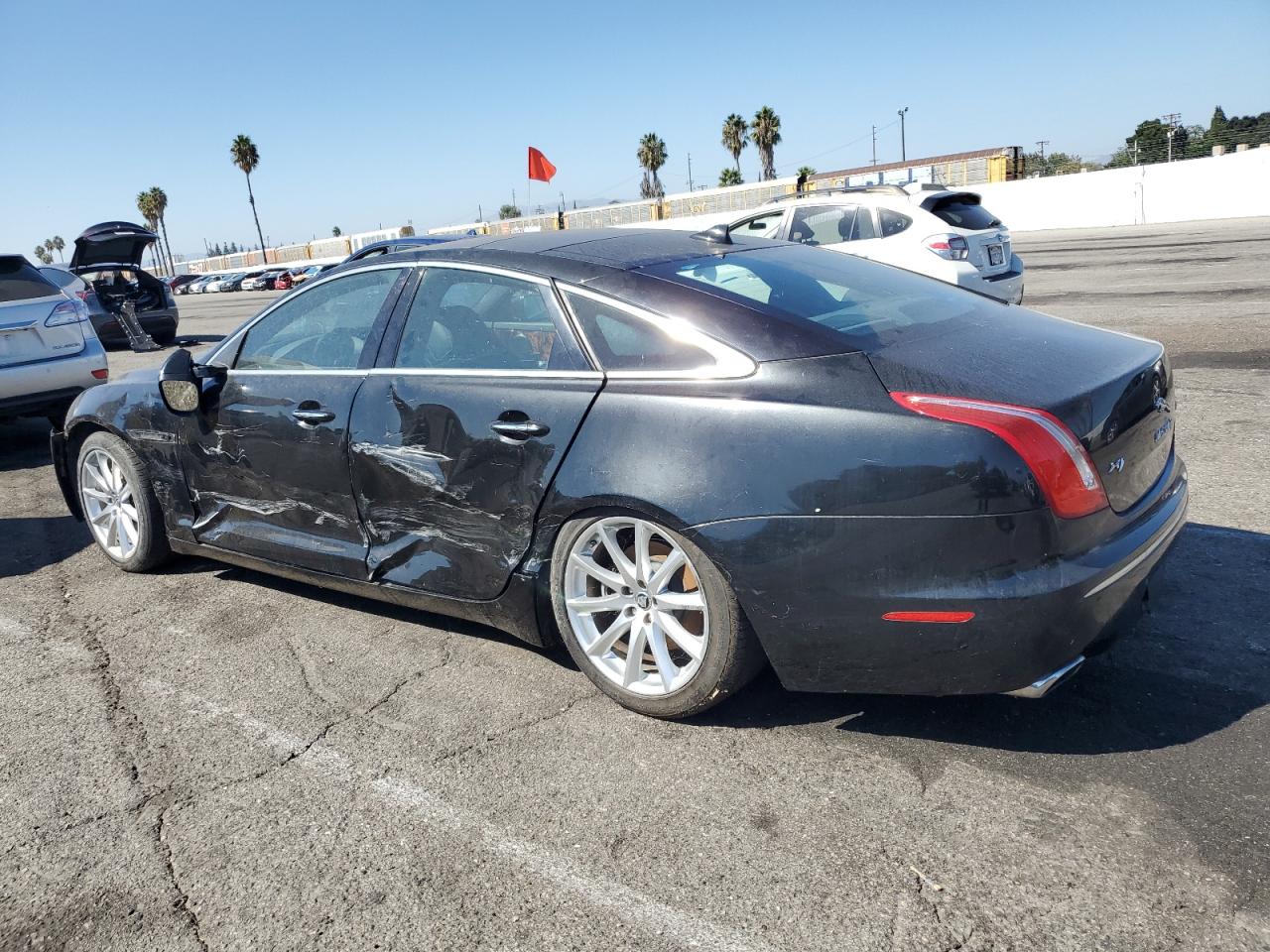 2013 Jaguar Xj Black vin: SAJWA1C79D8V39814