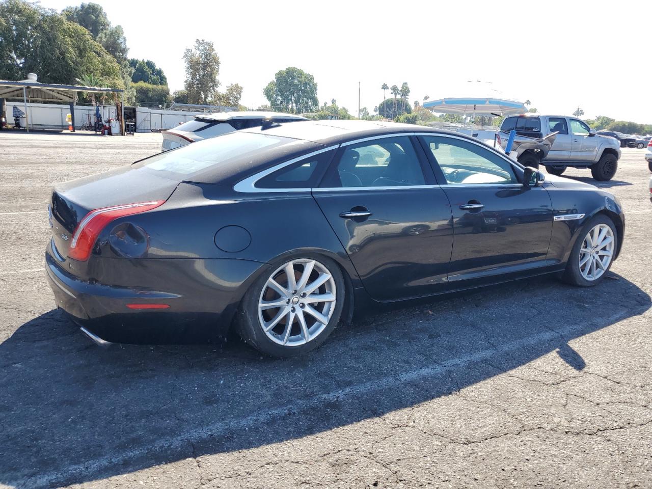 2013 Jaguar Xj Black vin: SAJWA1C79D8V39814