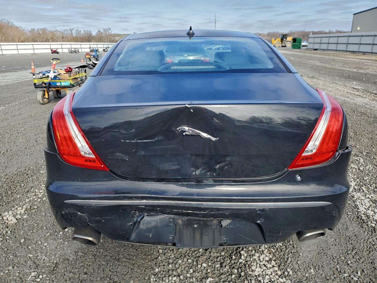 2013 Jaguar Xj Black vin: SAJWA1C79D8V40767