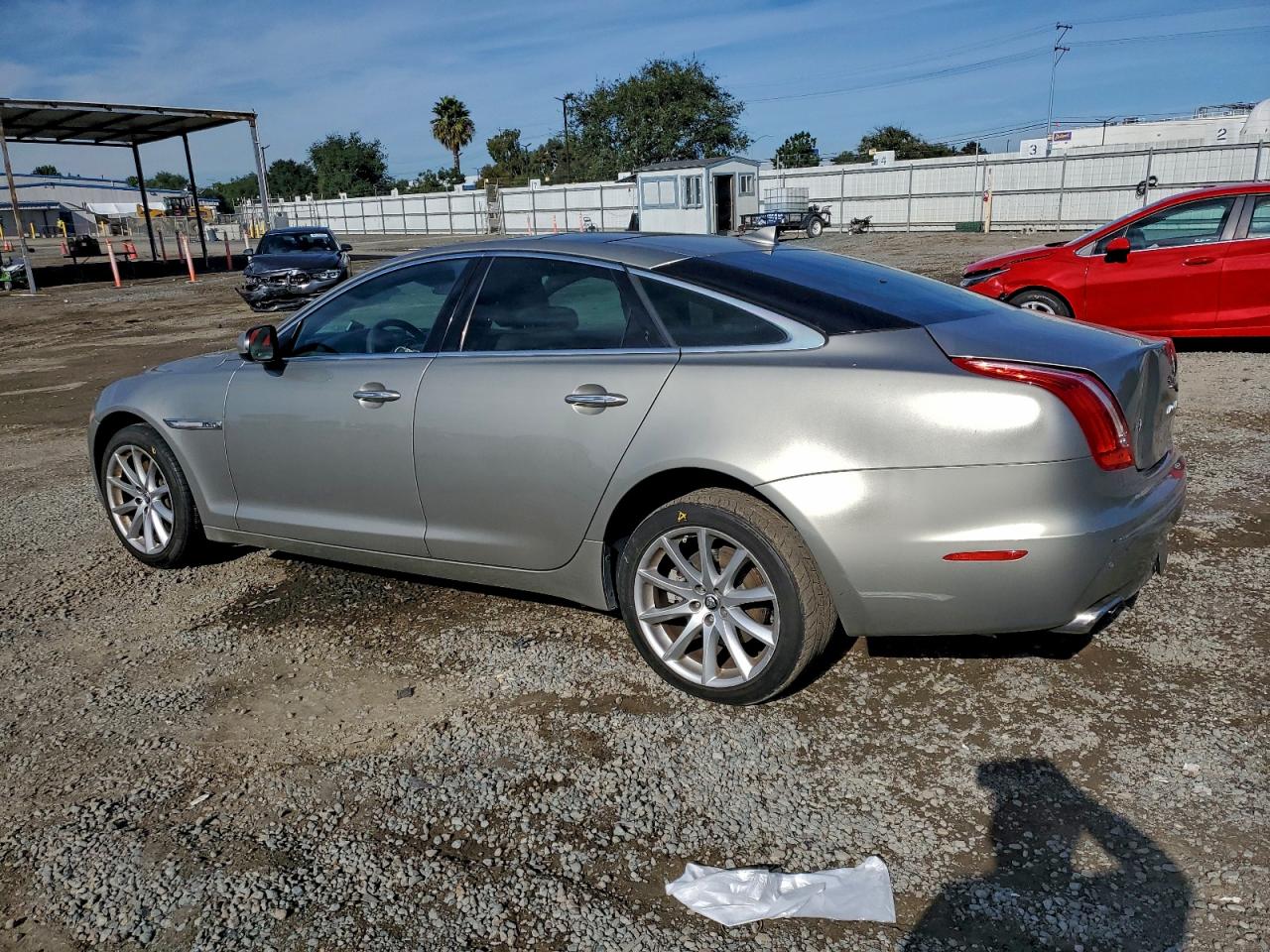 2013 Jaguar Xj Tan vin: SAJWA1C79D8V50876