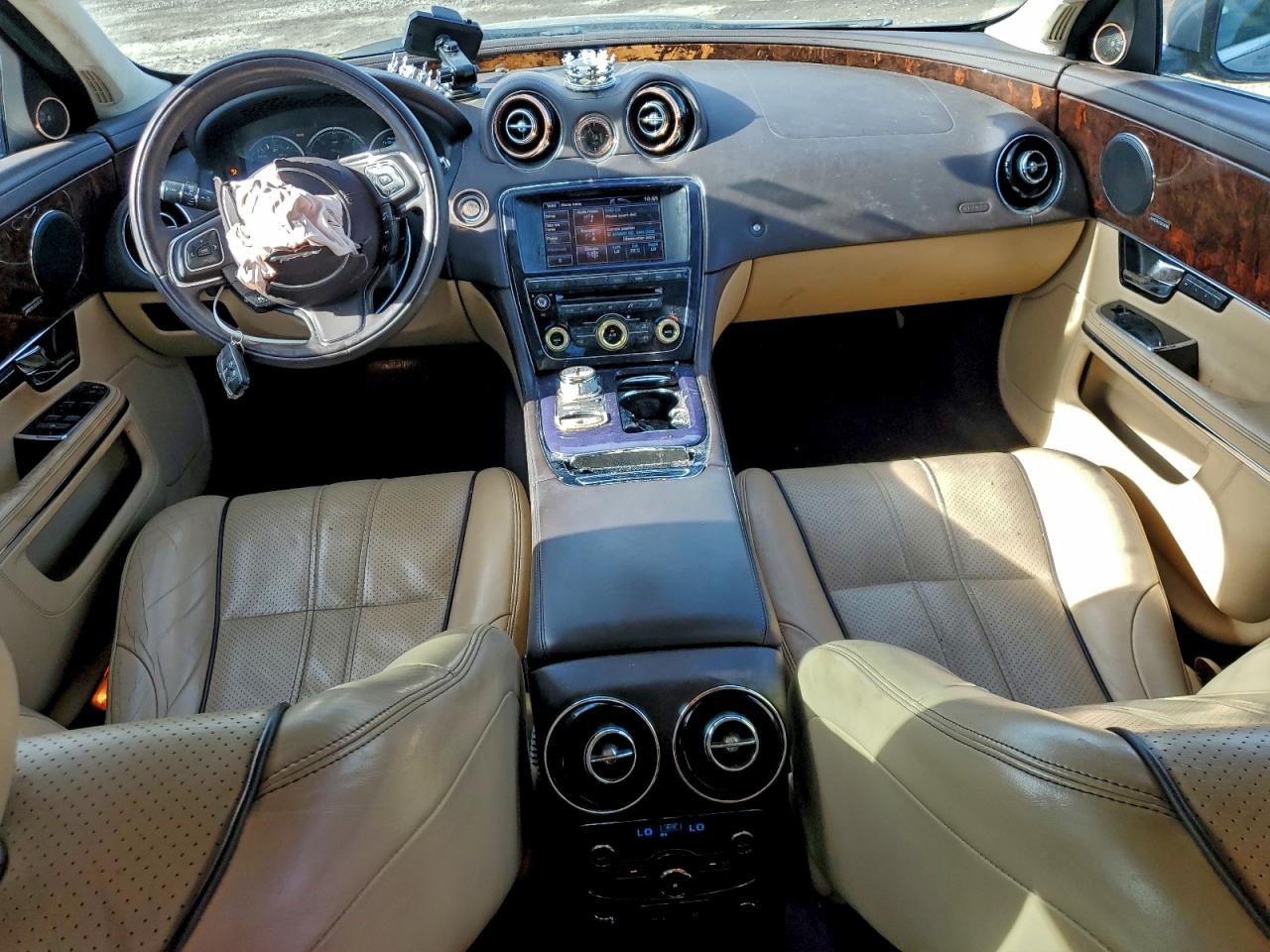 2013 Jaguar Xj Tan vin: SAJWA1C79D8V50876