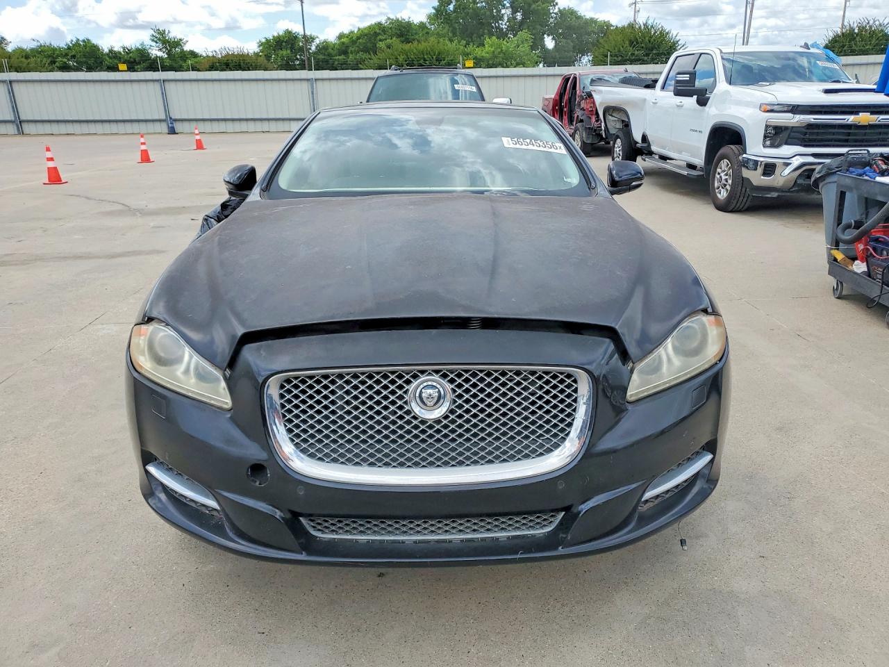 2011 Jaguar Xj Черный vin: SAJWA1CB3BLV07424