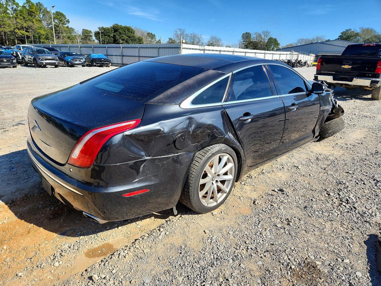 2012 Jaguar Xj Gray vin: SAJWA1CB6CLV29452