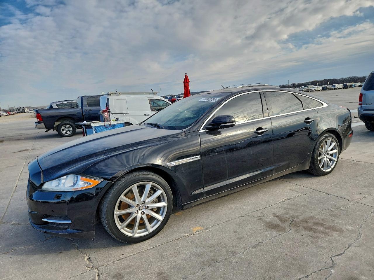 2012 Jaguar Xj Black vin: SAJWA1CB9CLV33432