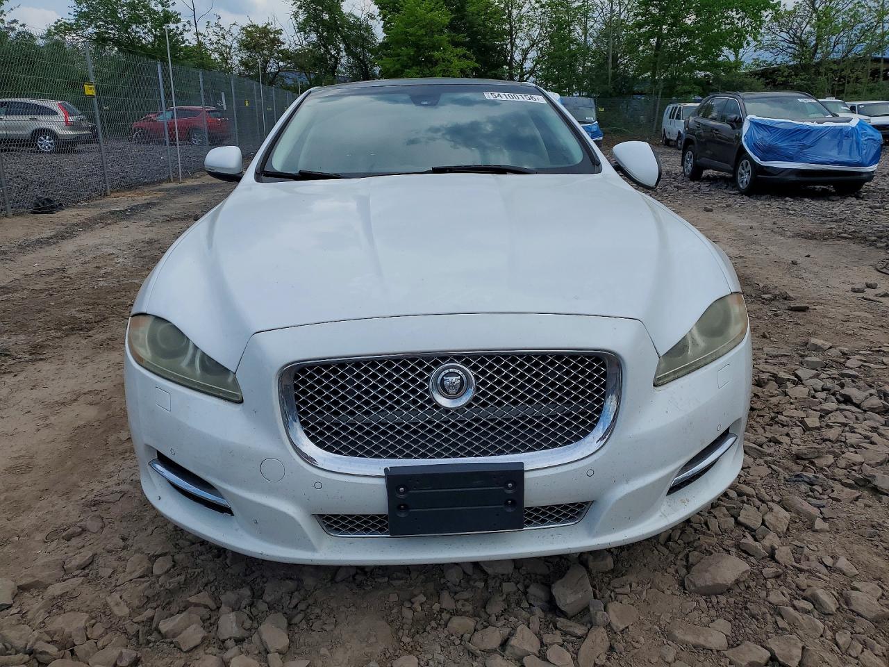 2012 Jaguar Xj White vin: SAJWA1CB9CLV34743