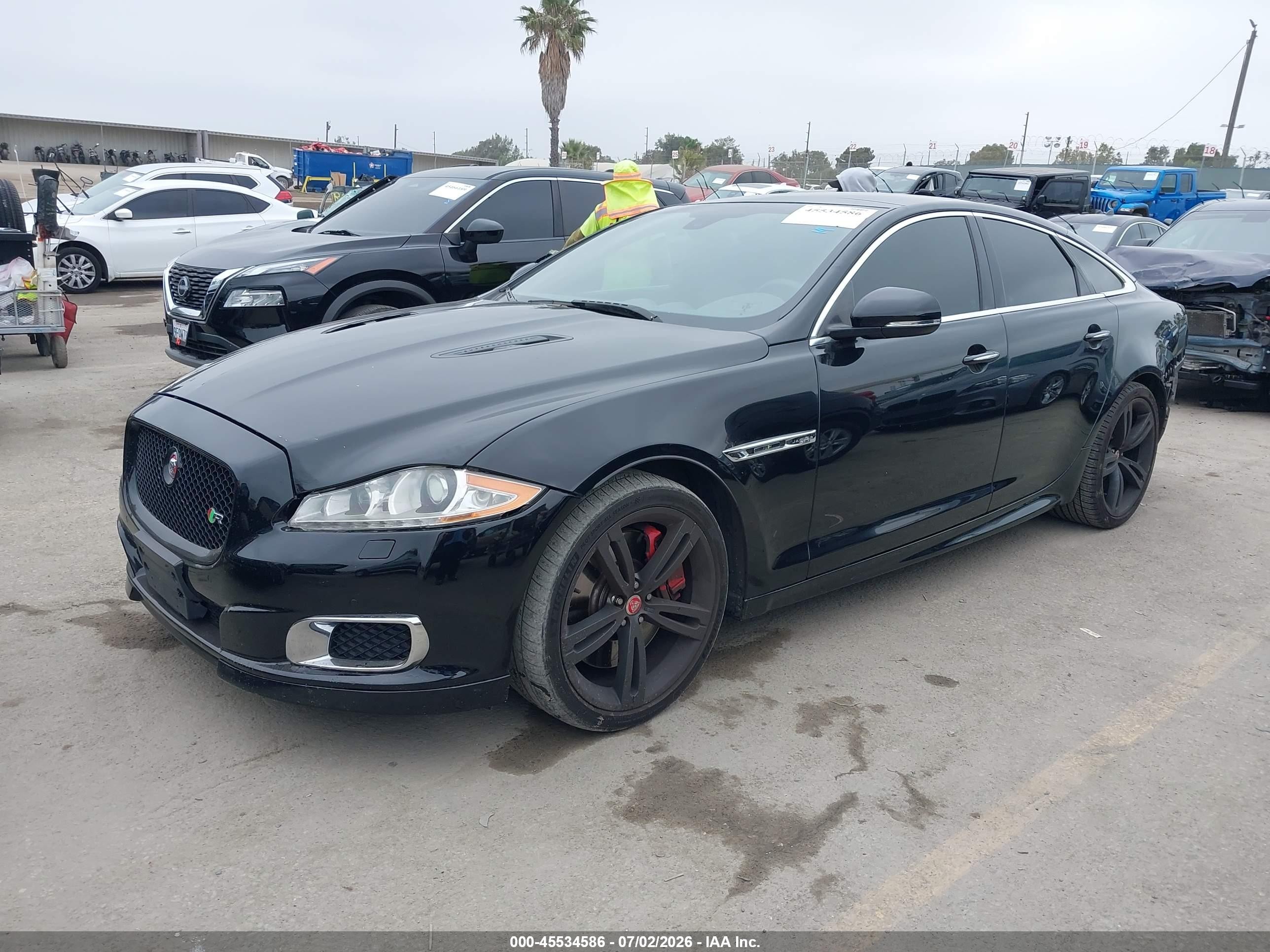 2014 Jaguar Xj Xjr Черный vin: SAJWA1EK2EMV63754