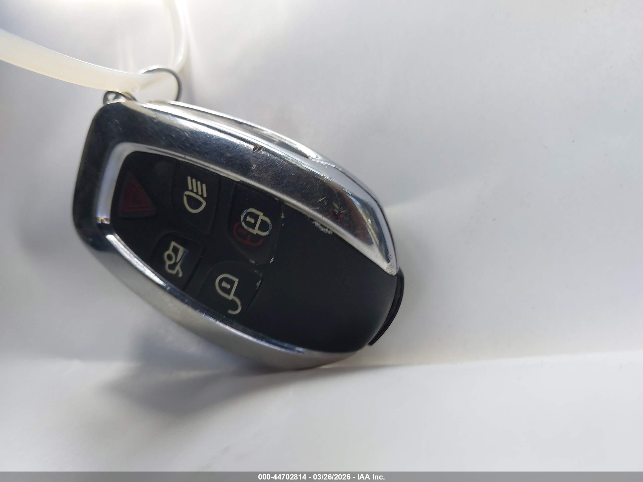 2012 Jaguar Xj Supercharged White vin: SAJWA1GE3CMV34249