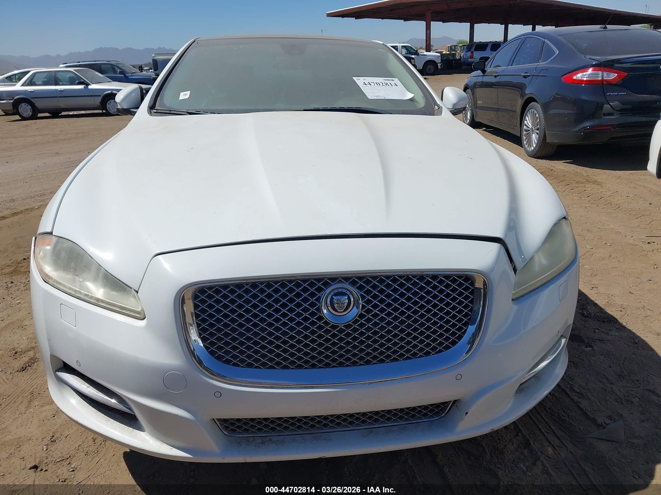 2012 Jaguar Xj Supercharged White vin: SAJWA1GE3CMV34249