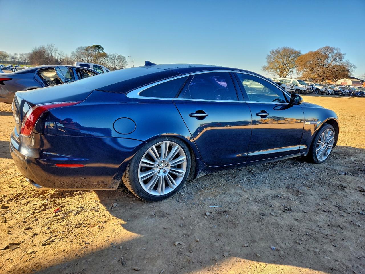 2013 Jaguar Xj Supercharged Blue vin: SAJWA1GE4DMV44578